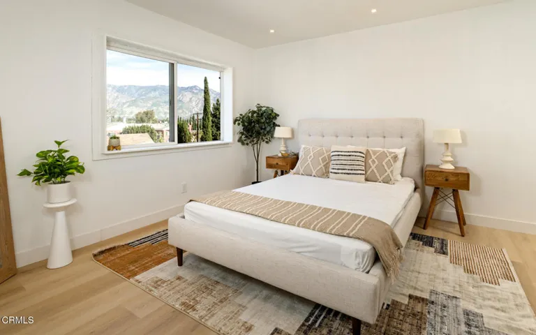 1115Cordova316-mls-12