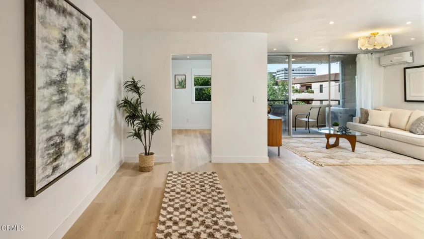 1115Cordova316-mls-1