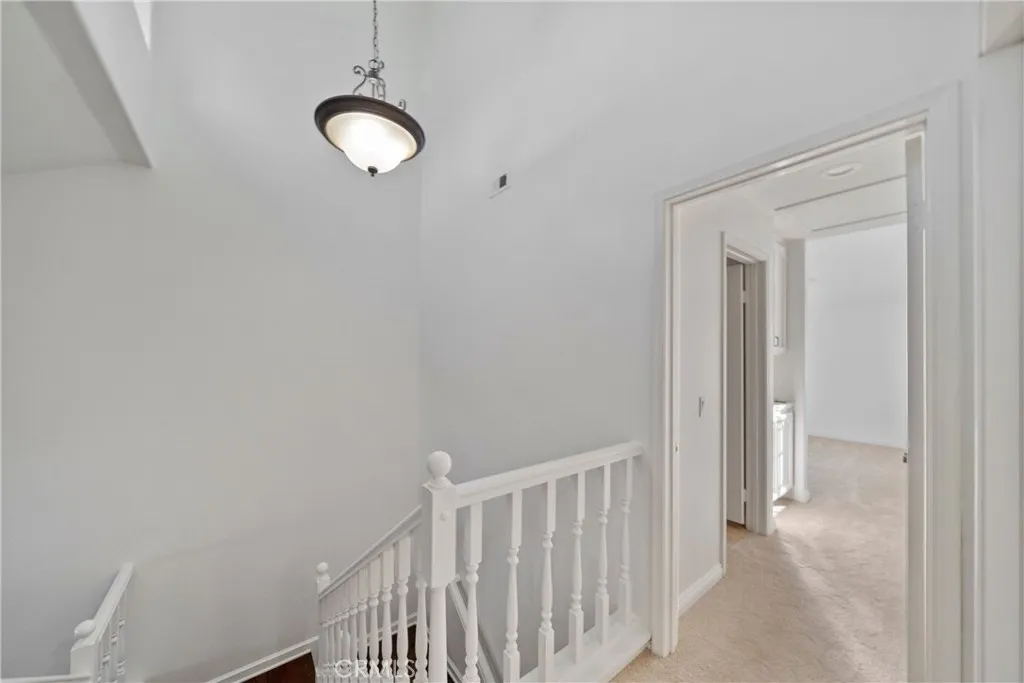 500 Stoneham Court 102, Long Beach, California 90803 home-pic-31