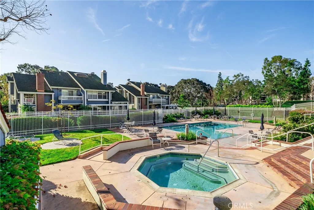 500 Stoneham Court 102, Long Beach, California 90803 home-pic-42
