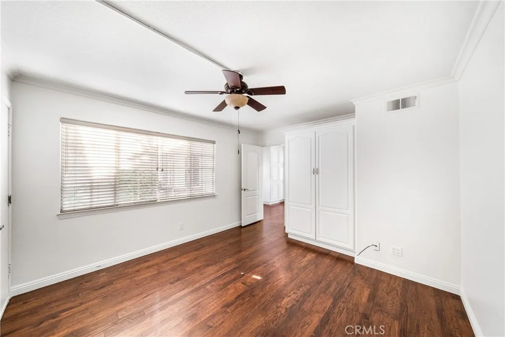 500 Stoneham Court 102, Long Beach, California 90803 home-pic-10