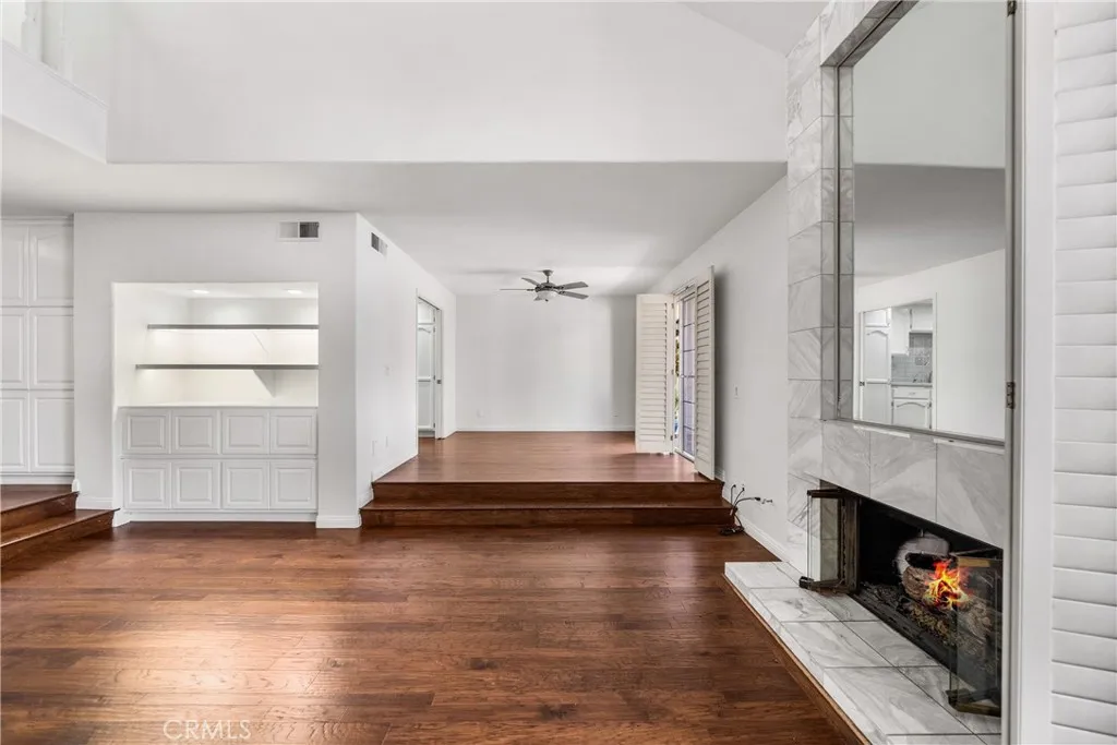 500 Stoneham Court 102, Long Beach, California 90803 home-pic-14