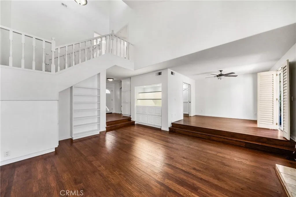 500 Stoneham Court 102, Long Beach, California 90803 home-pic-13