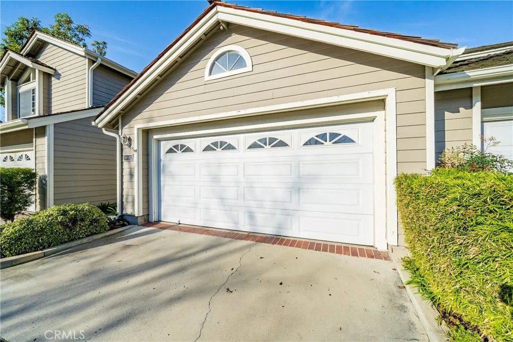 500 Stoneham Court 102, Long Beach, California 90803 home-pic-2