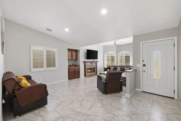 17-web-or-mls-8M4A6734