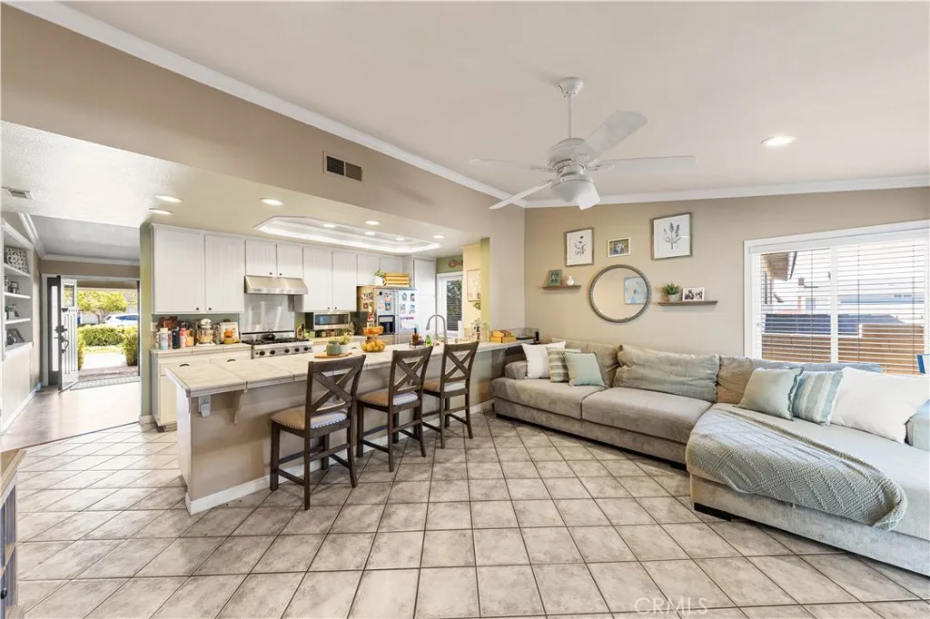 21415 Running River Court, Diamond Bar, California 91765 home-pic-18