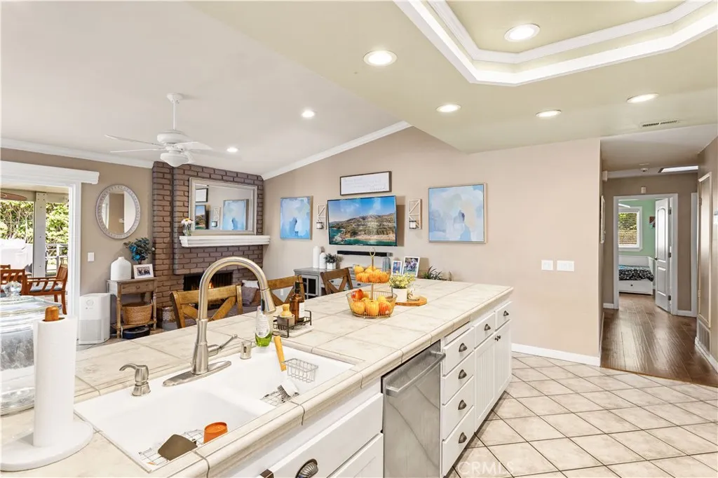 21415 Running River Court, Diamond Bar, California 91765 home-pic-14