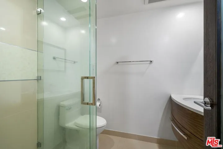 Hall Bathroom