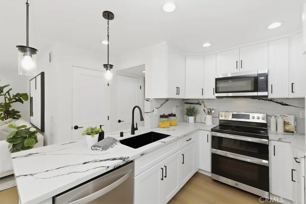 6952 Brightwood 3, Garden Grove, California 92845 home-pic-13