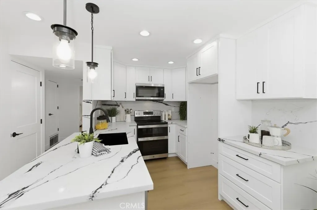 6952 Brightwood 3, Garden Grove, California 92845 home-pic-11