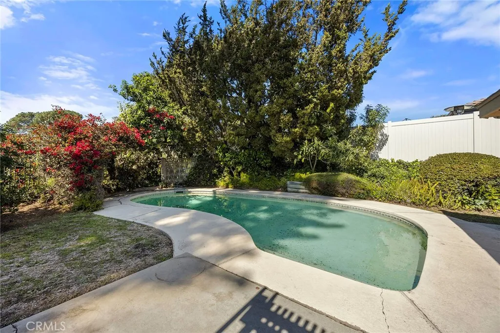 3125 La Sombra Way, Fullerton, California 92835 home-pic-22