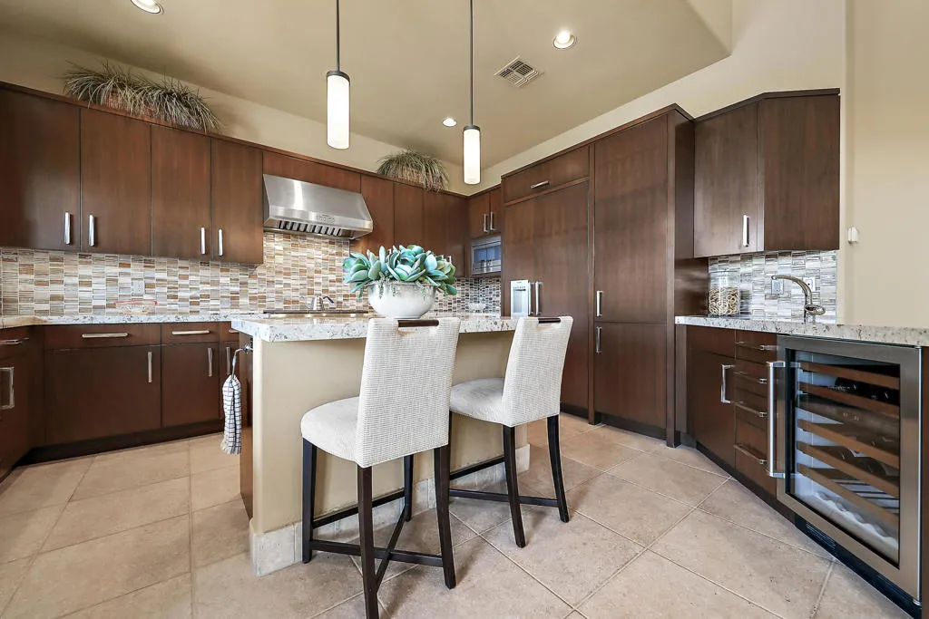 79560 Mission Drive E, La Quinta, California 92253 home-pic-8