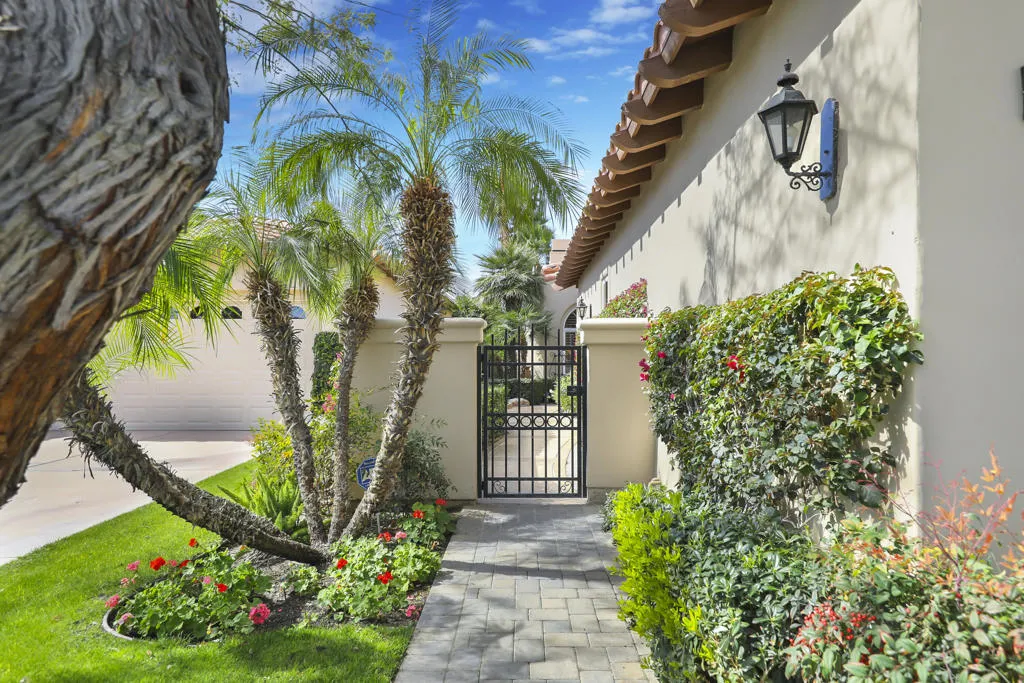 79560 Mission Drive E, La Quinta, California 92253 home-pic-54