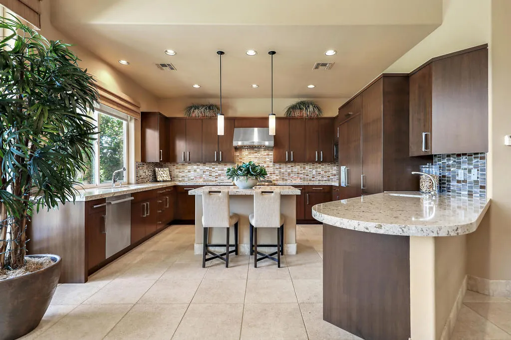 79560 Mission Drive E, La Quinta, California 92253 home-pic-7
