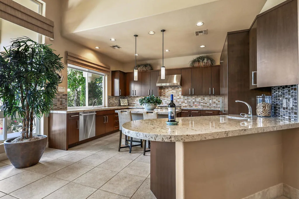 79560 Mission Drive E, La Quinta, California 92253 home-pic-6