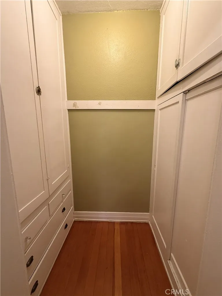 2121 James M Wood 412, Los Angeles, California 90006 home-pic-21