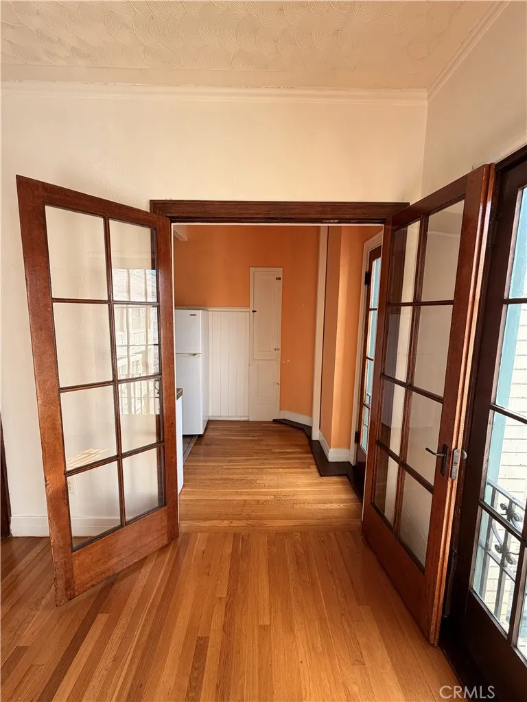 2121 James M Wood 412, Los Angeles, California 90006 home-pic-12