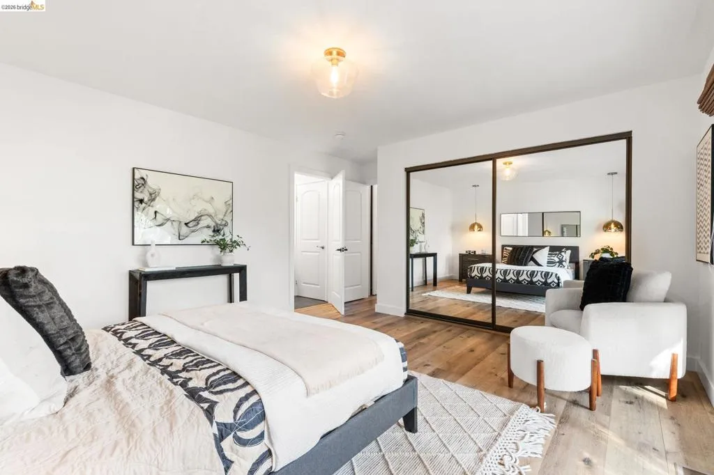 6931 6931 Pinehaven Rd, Oakland, California 94611 home-pic-30