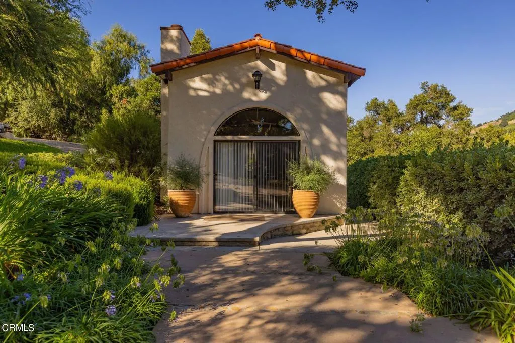 10829 10883 10883 Oak Knoll Road, Ojai, California 93023 home-pic-31