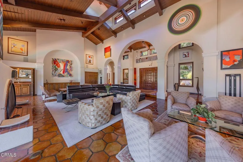 10829 10883 10883 Oak Knoll Road, Ojai, California 93023 home-pic-24