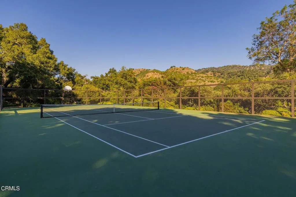 10829 10883 10883 Oak Knoll Road, Ojai, California 93023 home-pic-17