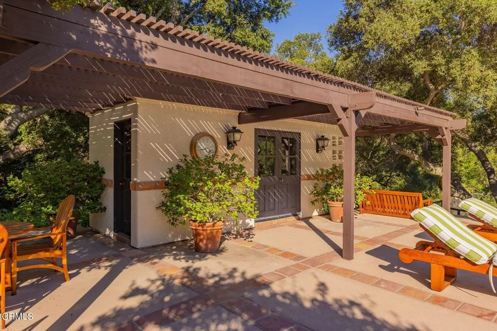 10829 10883 10883 Oak Knoll Road, Ojai, California 93023 home-pic-14