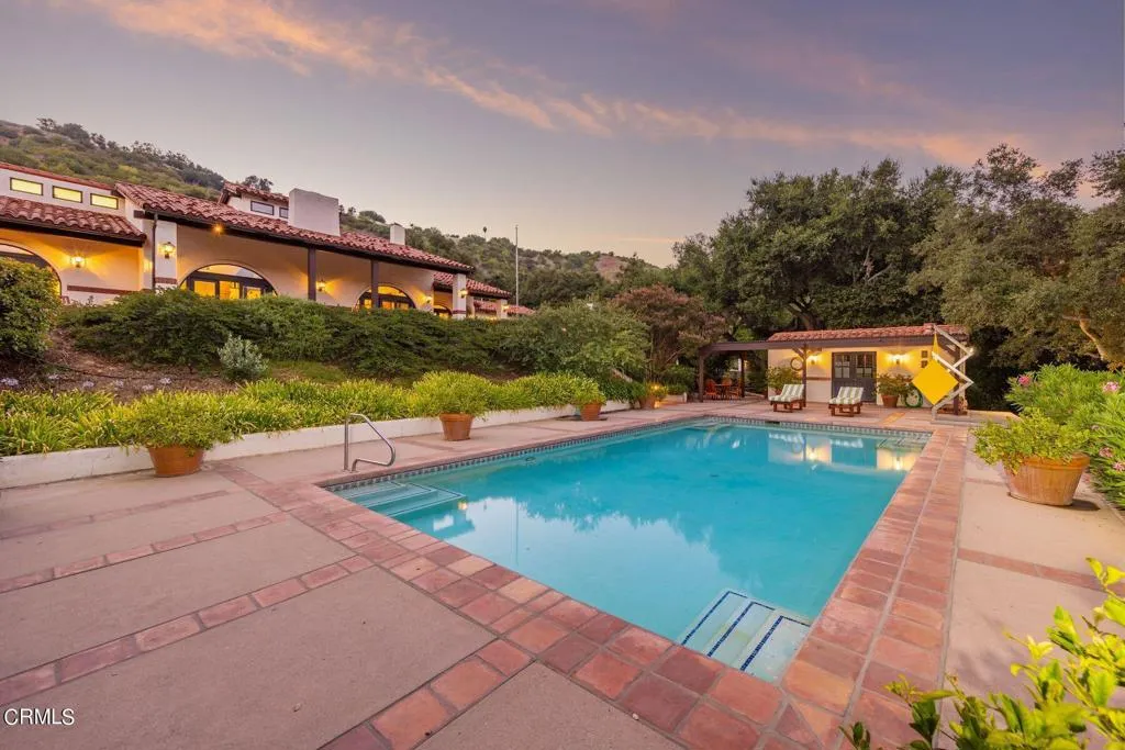 10829 10883 10883 Oak Knoll Road, Ojai, California 93023 home-pic-12