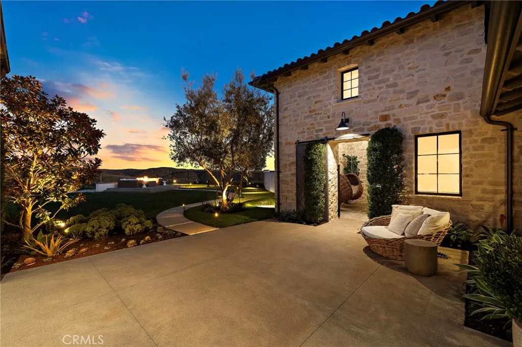 17 Water Port, Newport Coast, California 92657 home-pic-44