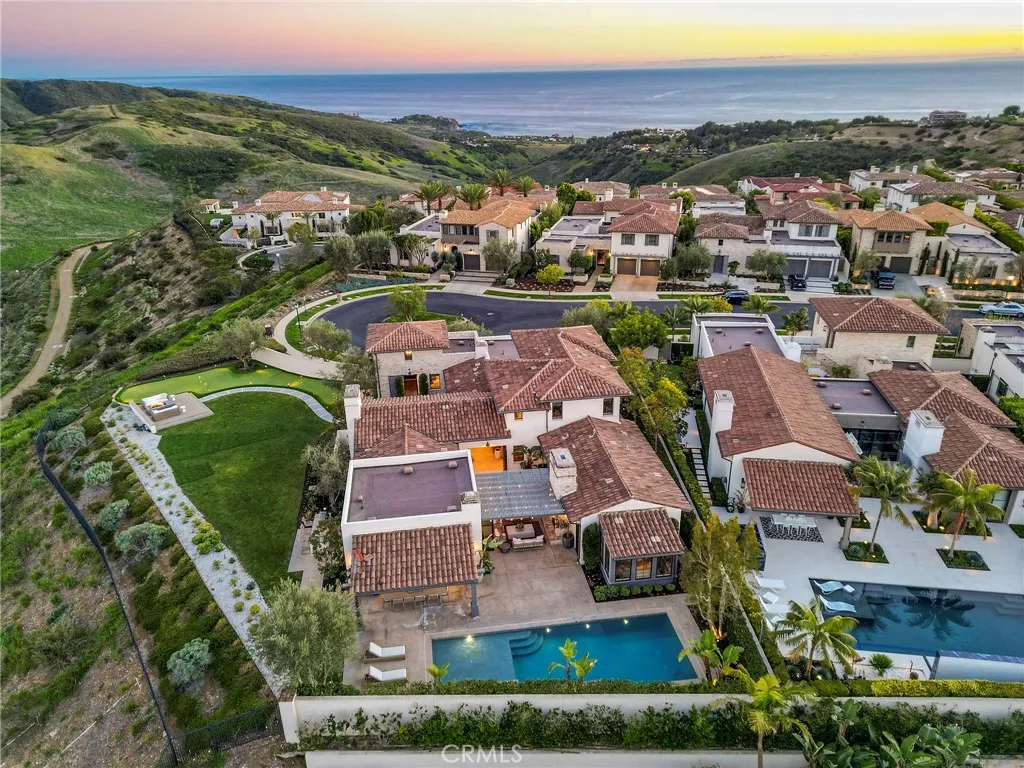 17 Water Port, Newport Coast, California 92657 home-pic-47