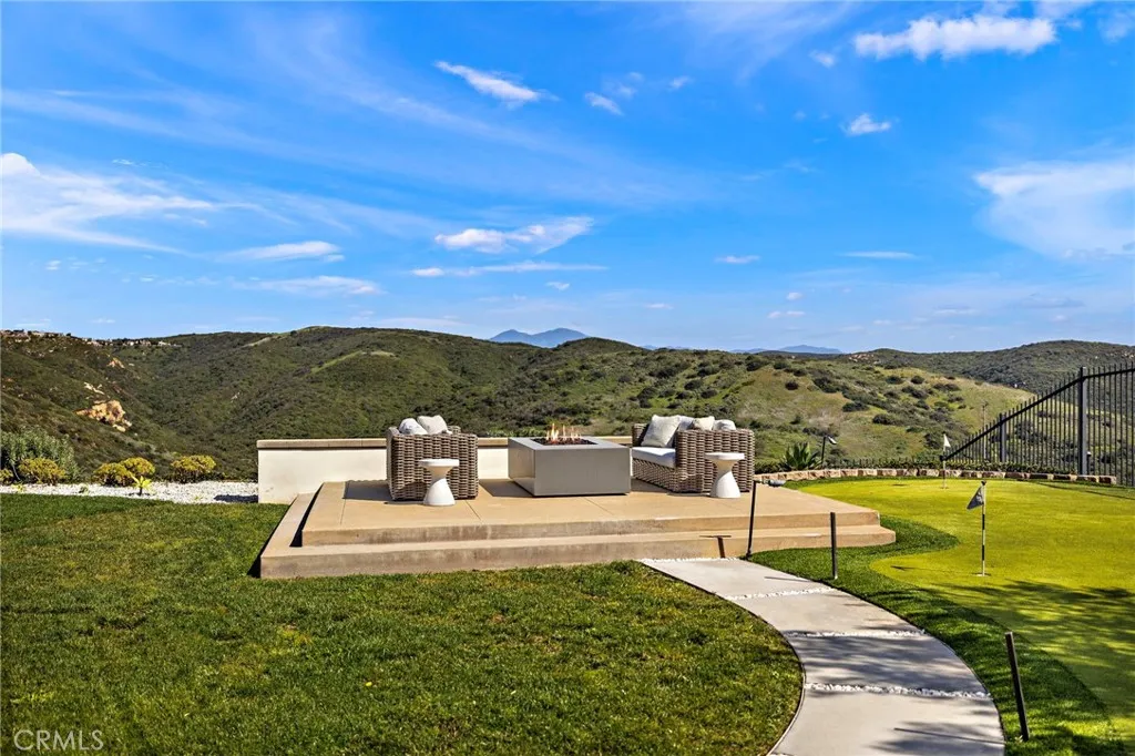 17 Water Port, Newport Coast, California 92657 home-pic-39