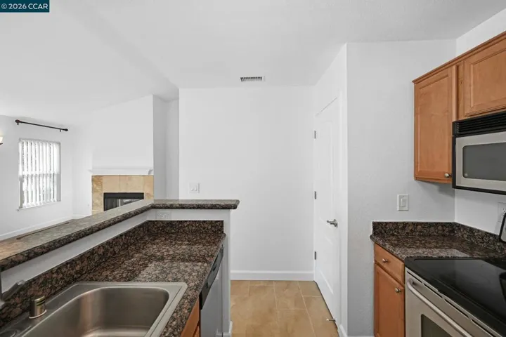 140 140 Reflections Dr 21, San Ramon, California 94583