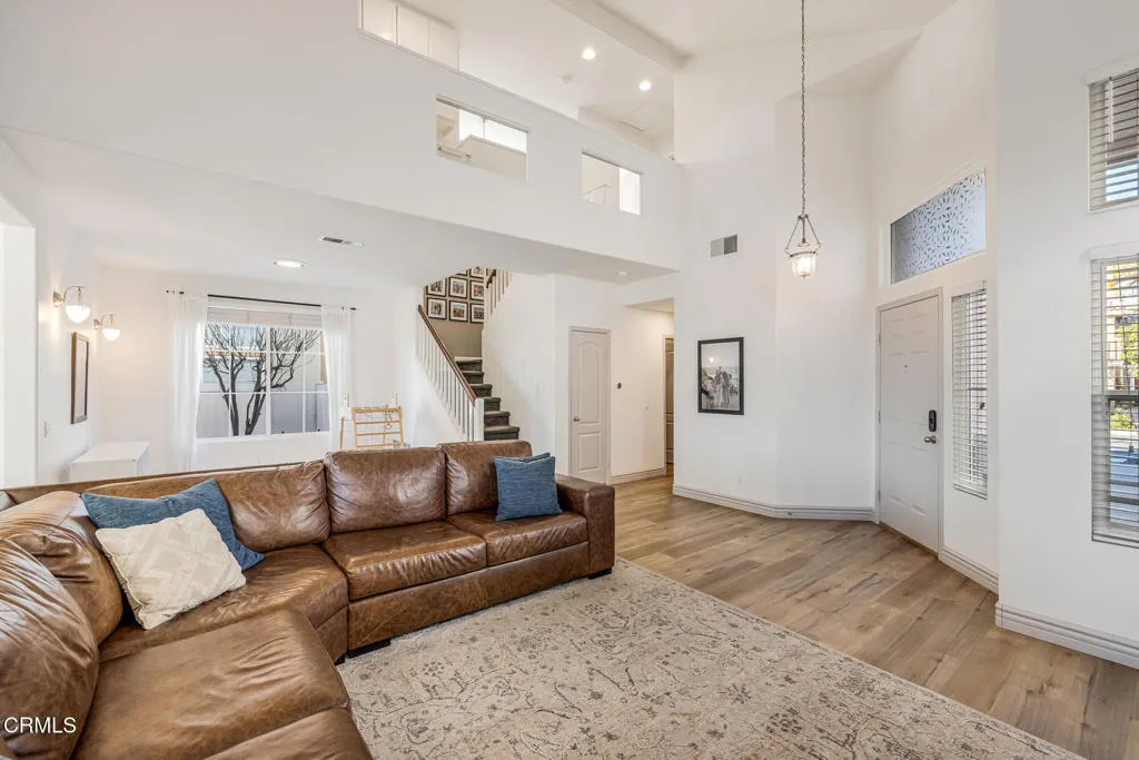 3118 Foxtail Court, Thousand Oaks, California 91362 home-pic-10