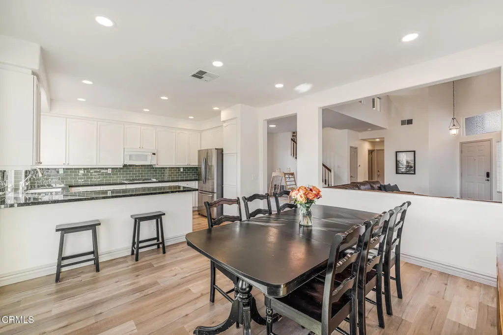 3118 Foxtail Court, Thousand Oaks, California 91362 home-pic-15