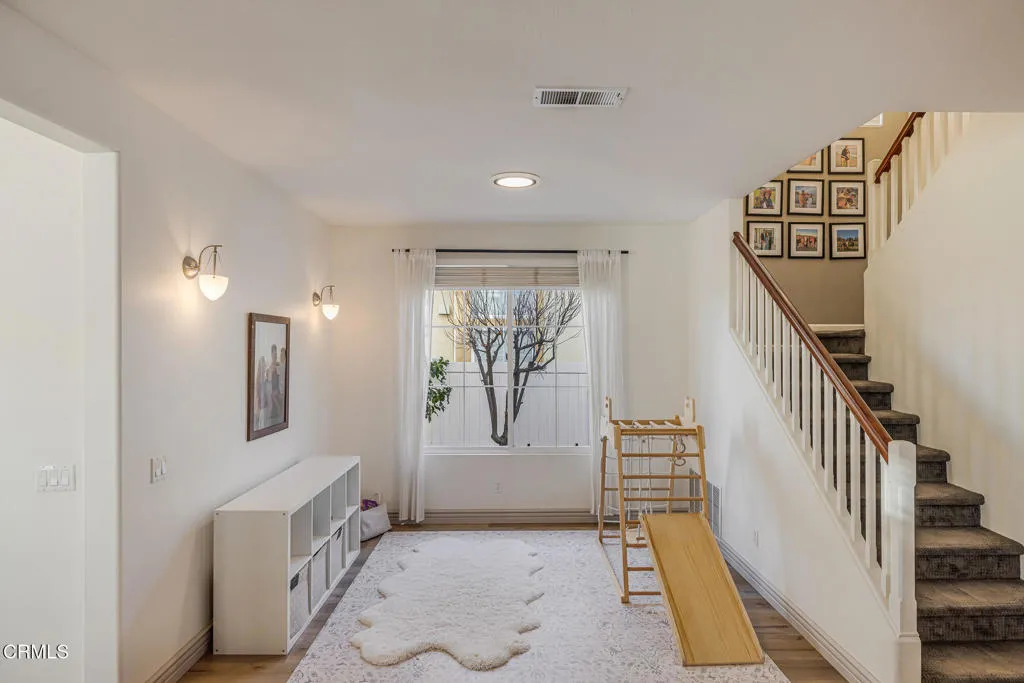 3118 Foxtail Court, Thousand Oaks, California 91362 home-pic-4