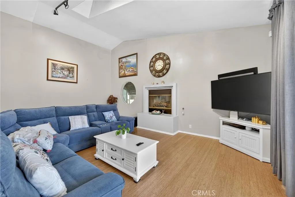 37321 Ironwood Drive, Yucaipa, California 92399 home-pic-14
