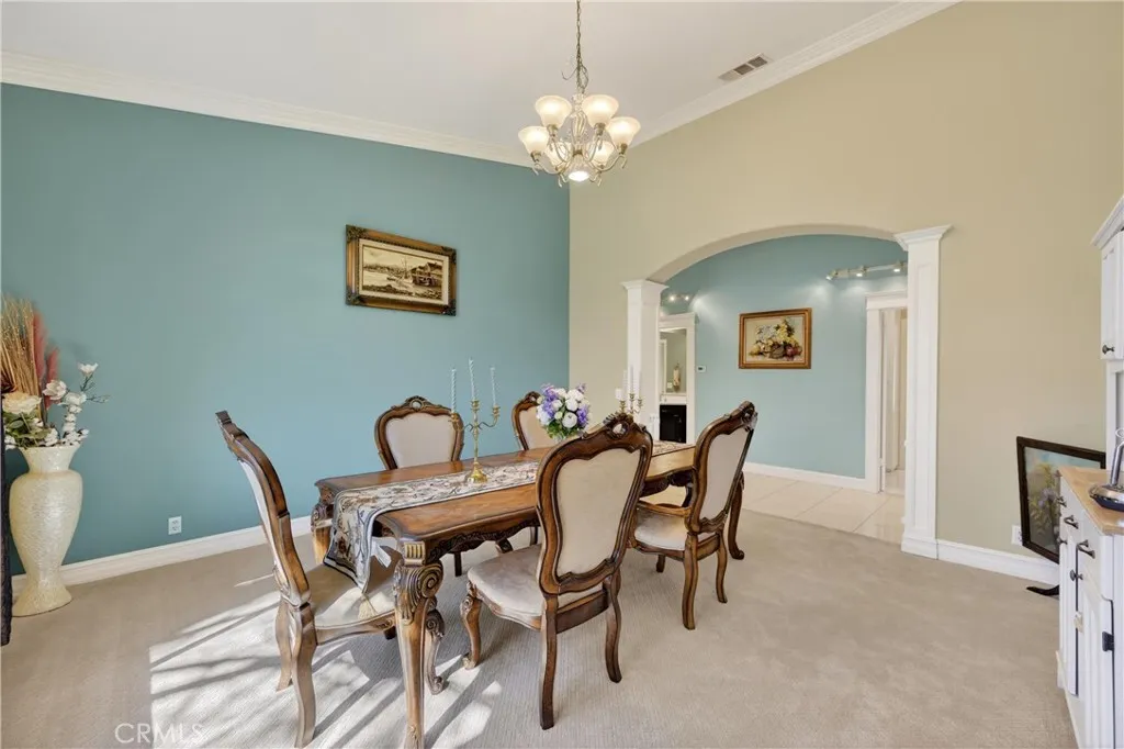 37321 Ironwood Drive, Yucaipa, California 92399 home-pic-10