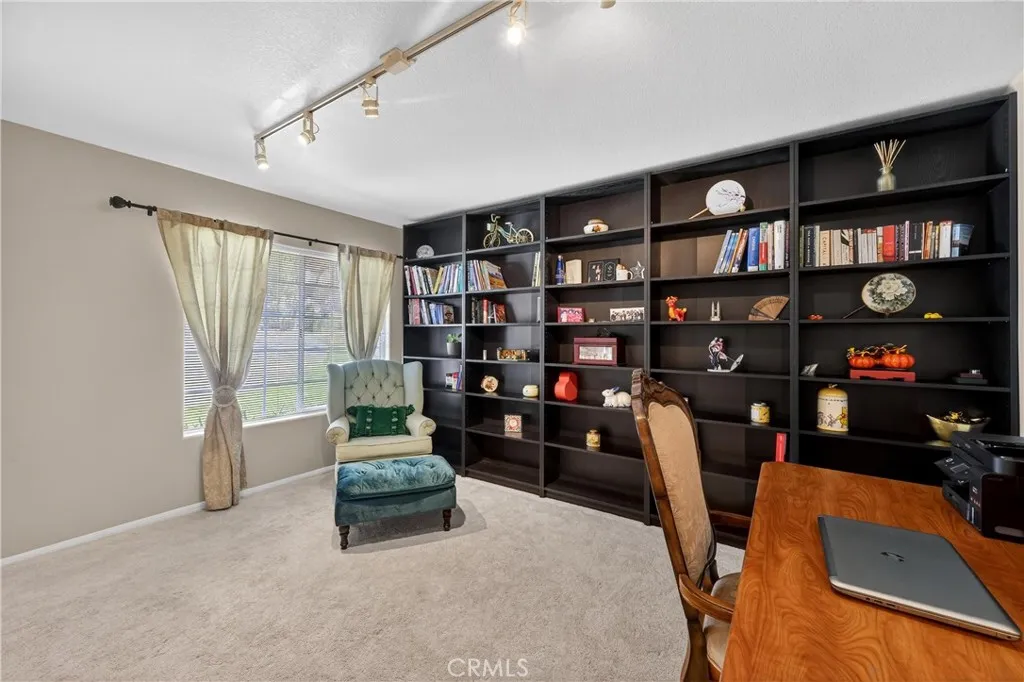 37321 Ironwood Drive, Yucaipa, California 92399 home-pic-27