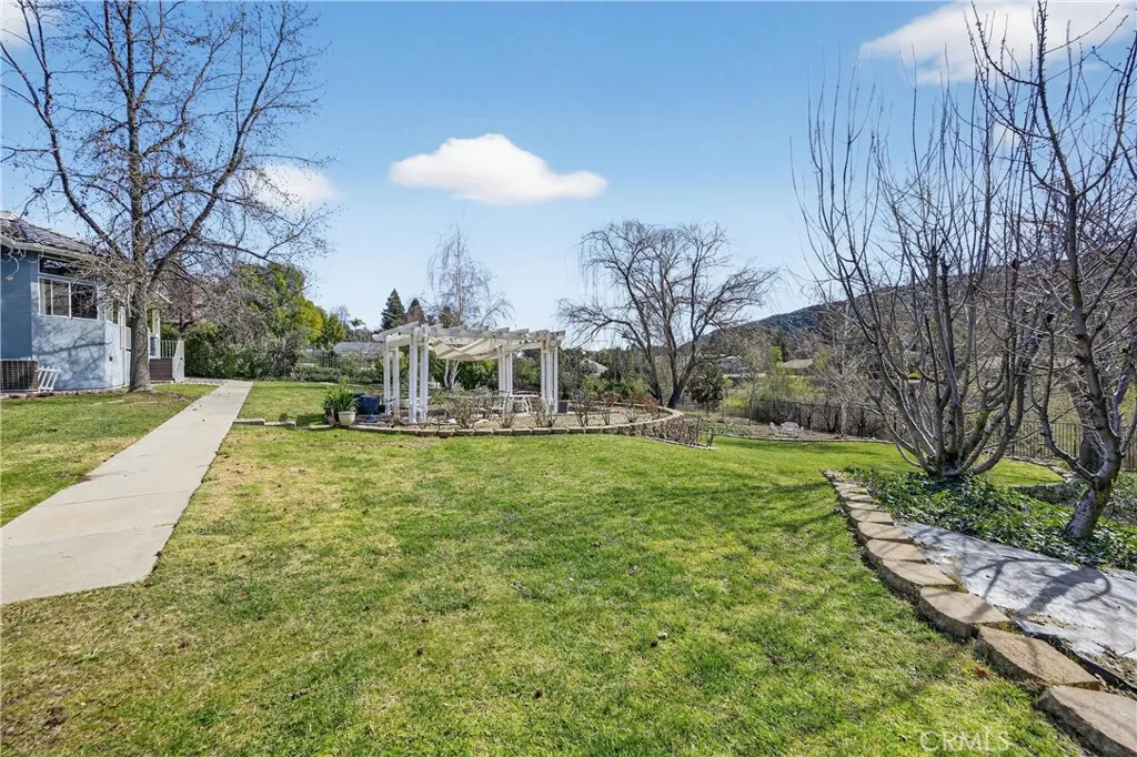 37321 Ironwood Drive, Yucaipa, California 92399 home-pic-49