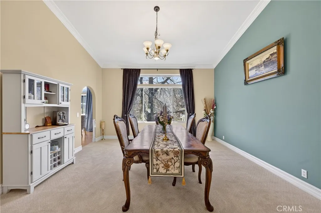 37321 Ironwood Drive, Yucaipa, California 92399 home-pic-11