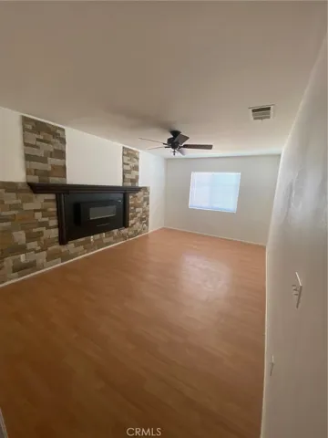 Large downstairs bedroom