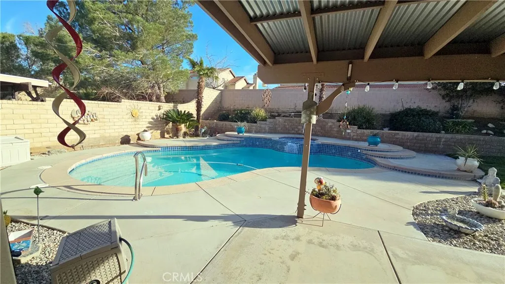 5644 W Avenue L14, Lancaster, California 93536 home-pic-22