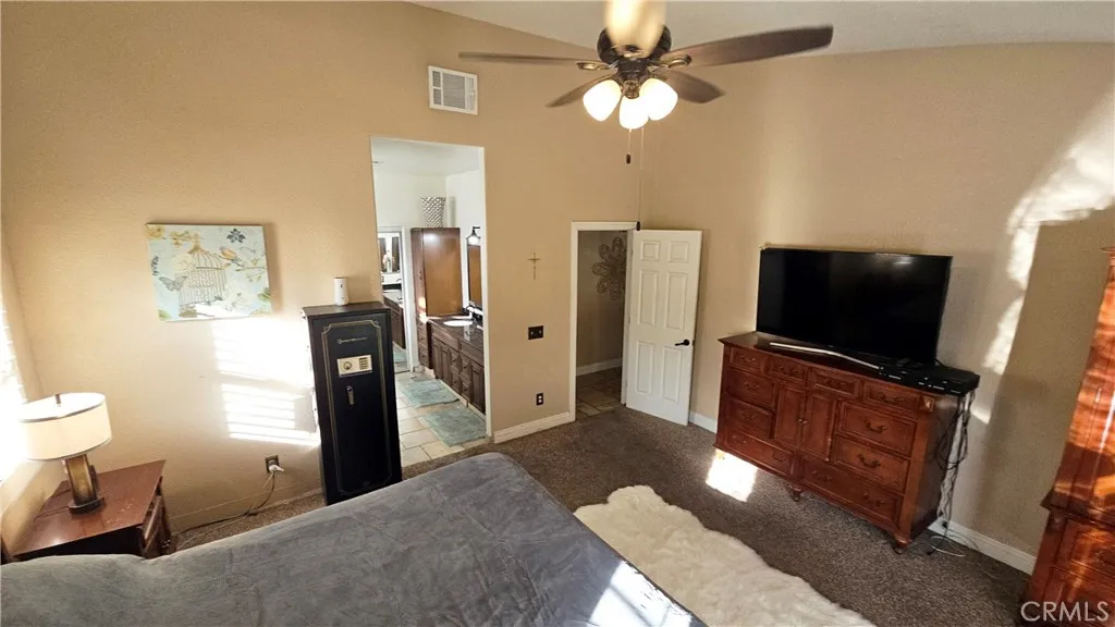 5644 W Avenue L14, Lancaster, California 93536 home-pic-17