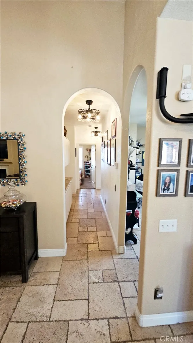 5644 W Avenue L14, Lancaster, California 93536 home-pic-8