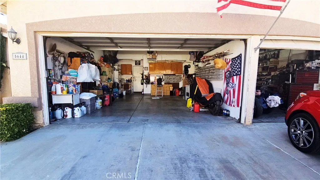 5644 W Avenue L14, Lancaster, California 93536 home-pic-3