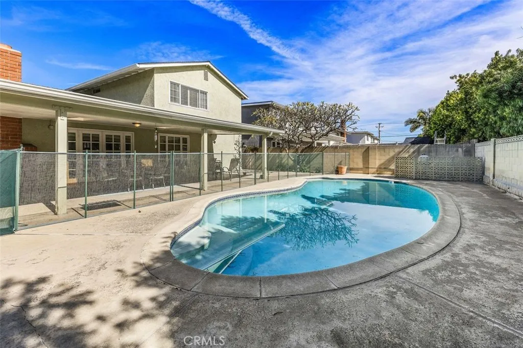 4932 Windsong, La Palma, California 90623 home-pic-21