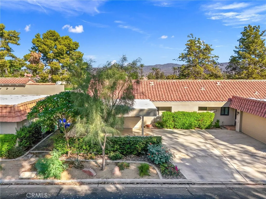 77116 Pauma Valley Way, Palm Desert, California 92211 home-pic-35
