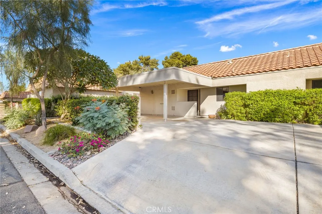77116 Pauma Valley Way, Palm Desert, California 92211 home-pic-34