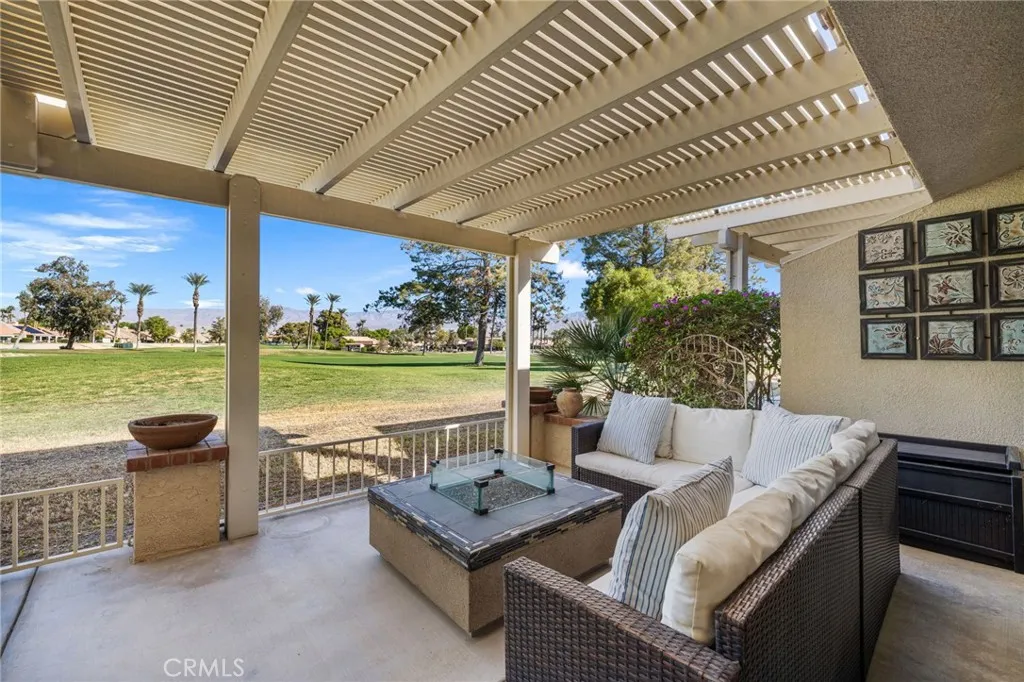 77116 Pauma Valley Way, Palm Desert, California 92211 home-pic-26