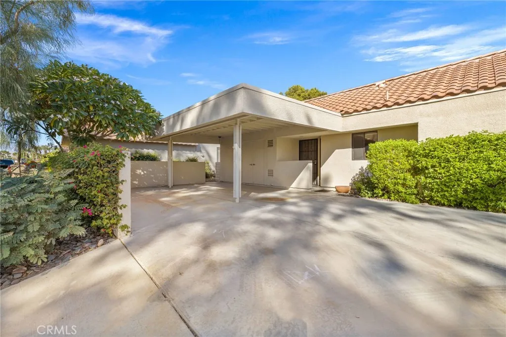 77116 Pauma Valley Way, Palm Desert, California 92211 home-pic-33