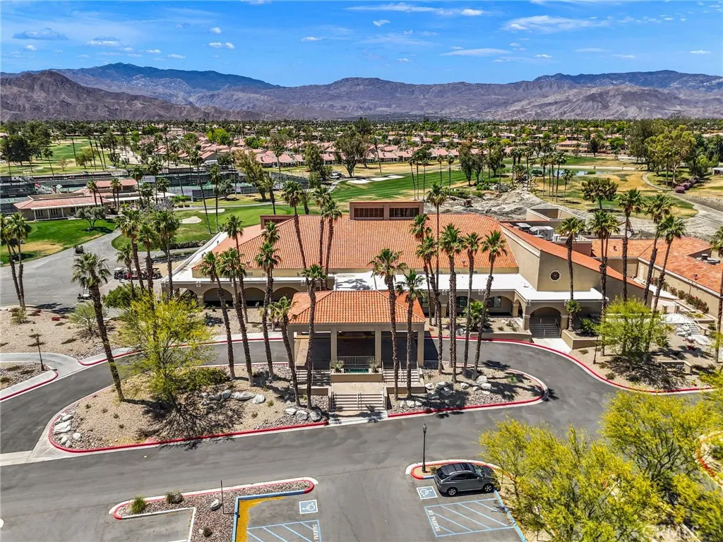 77116 Pauma Valley Way, Palm Desert, California 92211 home-pic-43